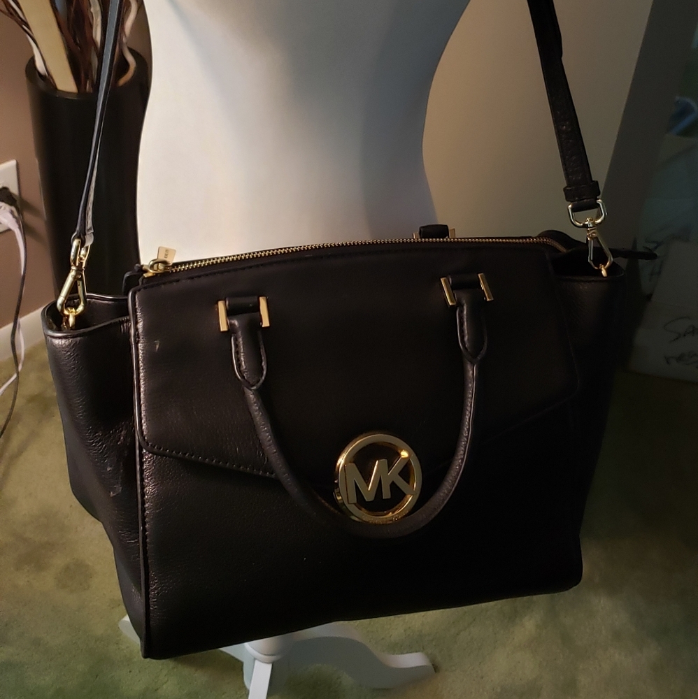 Black Leather Michael Kors handbag